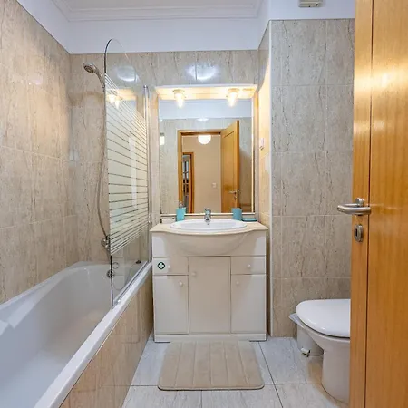 Golden Retreat By Your Key Madeira Apartment